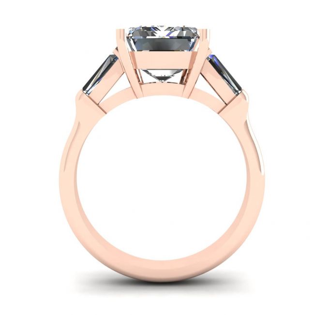 Anillo de compromiso de tres piedras con esmeralda y diamantes de talla baguette en oro rosado - Photo 1