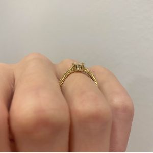 Anillo Estilo Oriental Diamantes Corte Princesa Oro Amarillo 18K - Photo 4