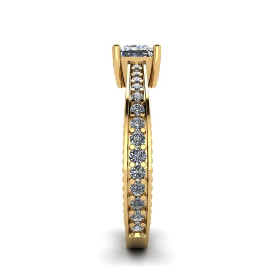 Anillo estilo oriental de diamantes princesa con pavé en oro amarillo de 18 quilates,  Ampliar imagen 3