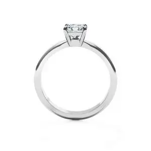 Anillo de compromiso clásico con diamantes de talla princesa - Photo 1
