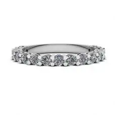 Anillo de 17 Diamantes en Oro Blanco de 18K