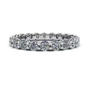 Anillo de eternidad clásico de diamantes de 3 mm