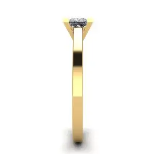 Anillo de diamantes talla princesa en oro amarillo de 18 quilates - Photo 2