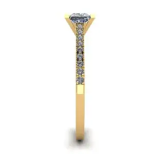 Anillo de compromiso con pavé festoneado de talla princesa en oro amarillo - Photo 2