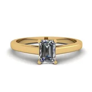 Anillo Solitario Clásico Diamante Talla Esmeralda Oro Amarillo
