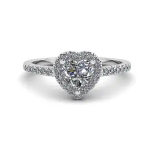 Anillo de compromiso con halo y halo de diamantes en forma de corazón