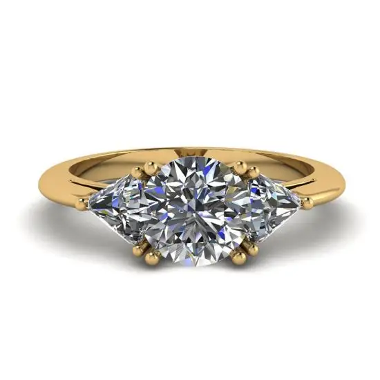 Anillo de tres diamantes en oro amarillo de 18 quilates Estilo 3599 Y Joyeria PIERRE entrega en Mexico