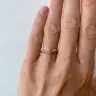 Anillo de compromiso de diamantes inspirado en la naturaleza, Image 4