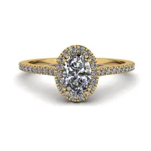 Anillo Halo de diamantes de talla ovalada en oro amarillo de 18 quilates