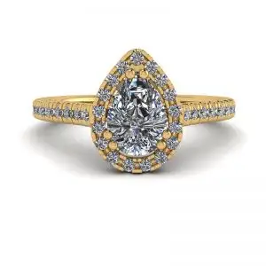 Anillo con halo de diamantes de talla pera en oro amarillo de 18 quilates