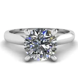 Anillo de diamantes clásico con un diamante
