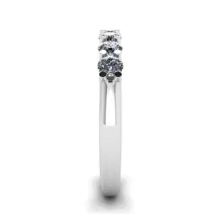 Anillo clásico de siete diamantes redondos en oro blanco - Photo 2