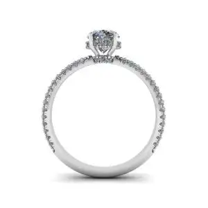 Anillo de diamantes ovalados con banda pavé de diamantes de tres hileras - Photo 1