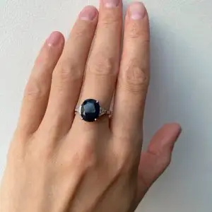 Anillo Tres Piedras con Zafiro Oro Blanco - Photo 5