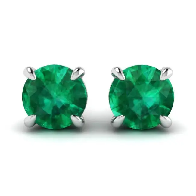 Aretes de esmeralda clásicos