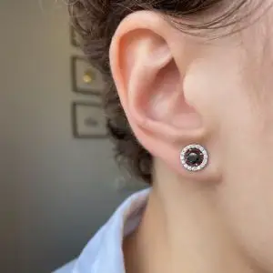 Espárragos de diamante negro de 5 mm con cubiertas de halo desmontables - Photo 6