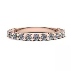 Anillo de 17 diamantes en oro rosa de 18 quilates