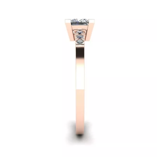 Anillo de diamantes de talla princesa con 3 diamantes laterales pequeños en oro rosa - Photo 2