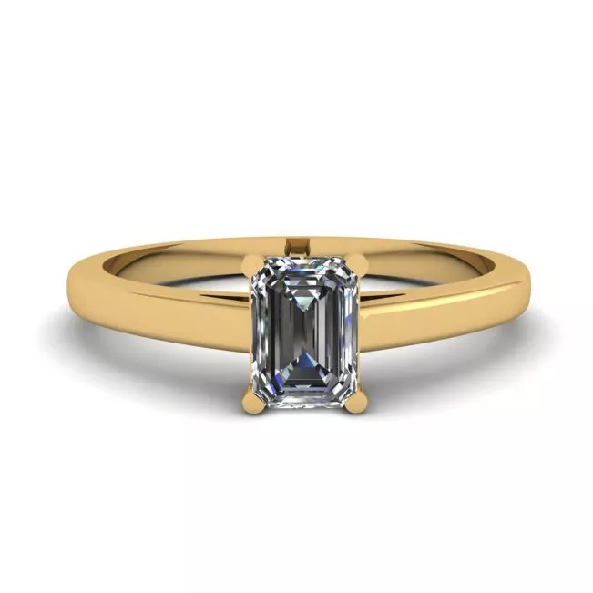 Anillo Solitario Clásico Diamante Talla Esmeralda Oro Amarillo