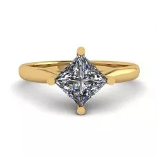 Anillo Solitario Rombo Princesa Diamante Oro Amarillo