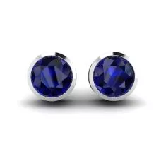 Aretes Clásicos de Zafiro Azul en Oro Blanco